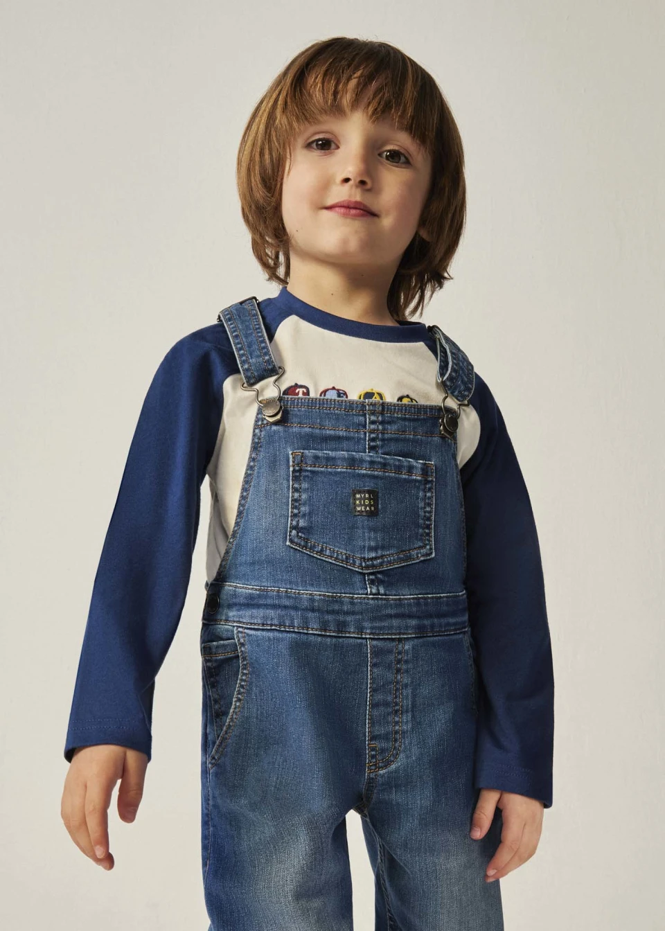 Peto de mezclilla Better Cotton niño