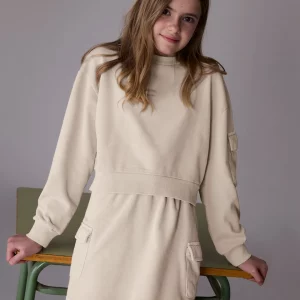 Conjunto falda cargo y sudadera chica