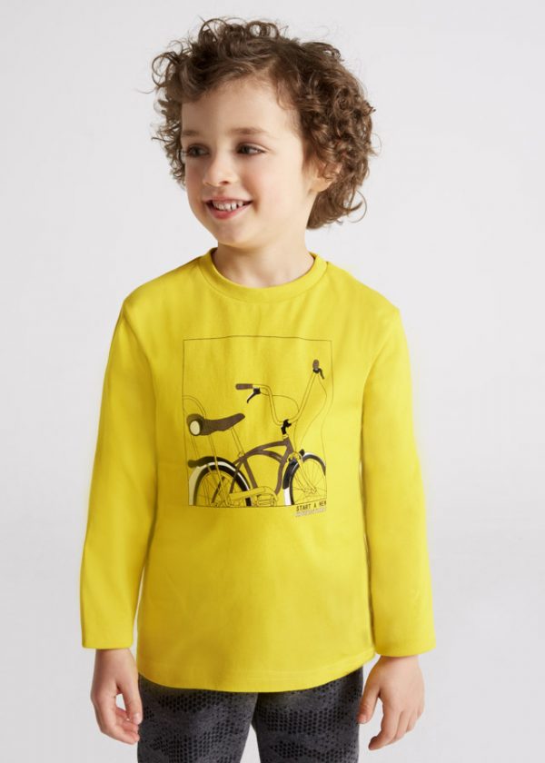 playera manga larga con grafica