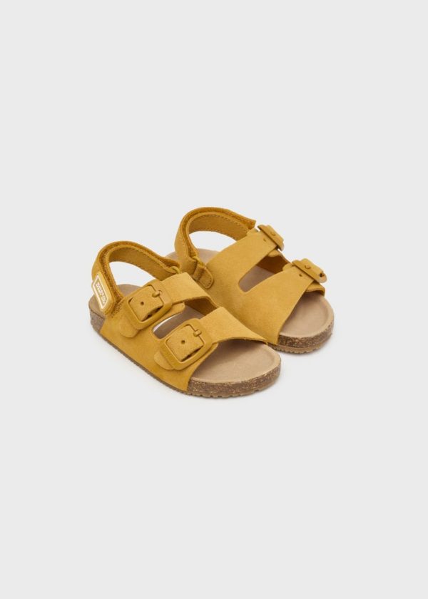 Sandalia de piel con hebillas y velcro para bebé